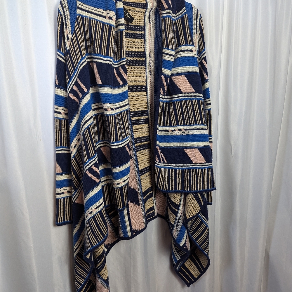 Jessica Simpson Geometric Patterned Open Front Juliane Cardigan - Picture 2 of 7
